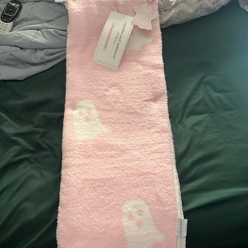 Cupcakes and Cashmere Halloween Light Pink Ghost Blanket Throw👻👻